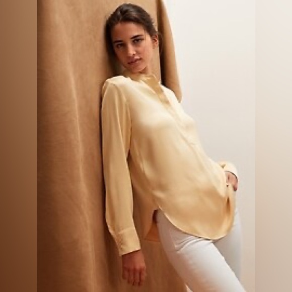 Banana Republic Tops - Banana Republic Washed Satin Tunic Baja Sand Women’s XXL NWT Office Workwear